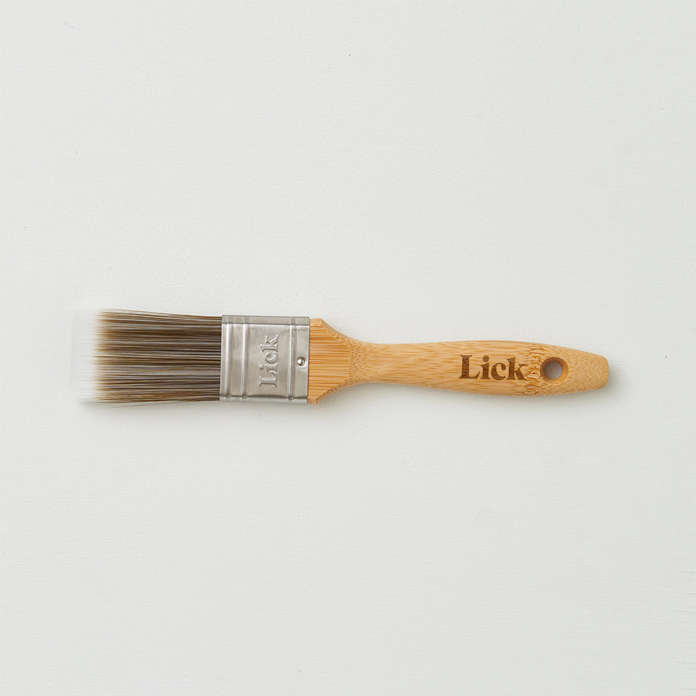 1.5" Flat Brush