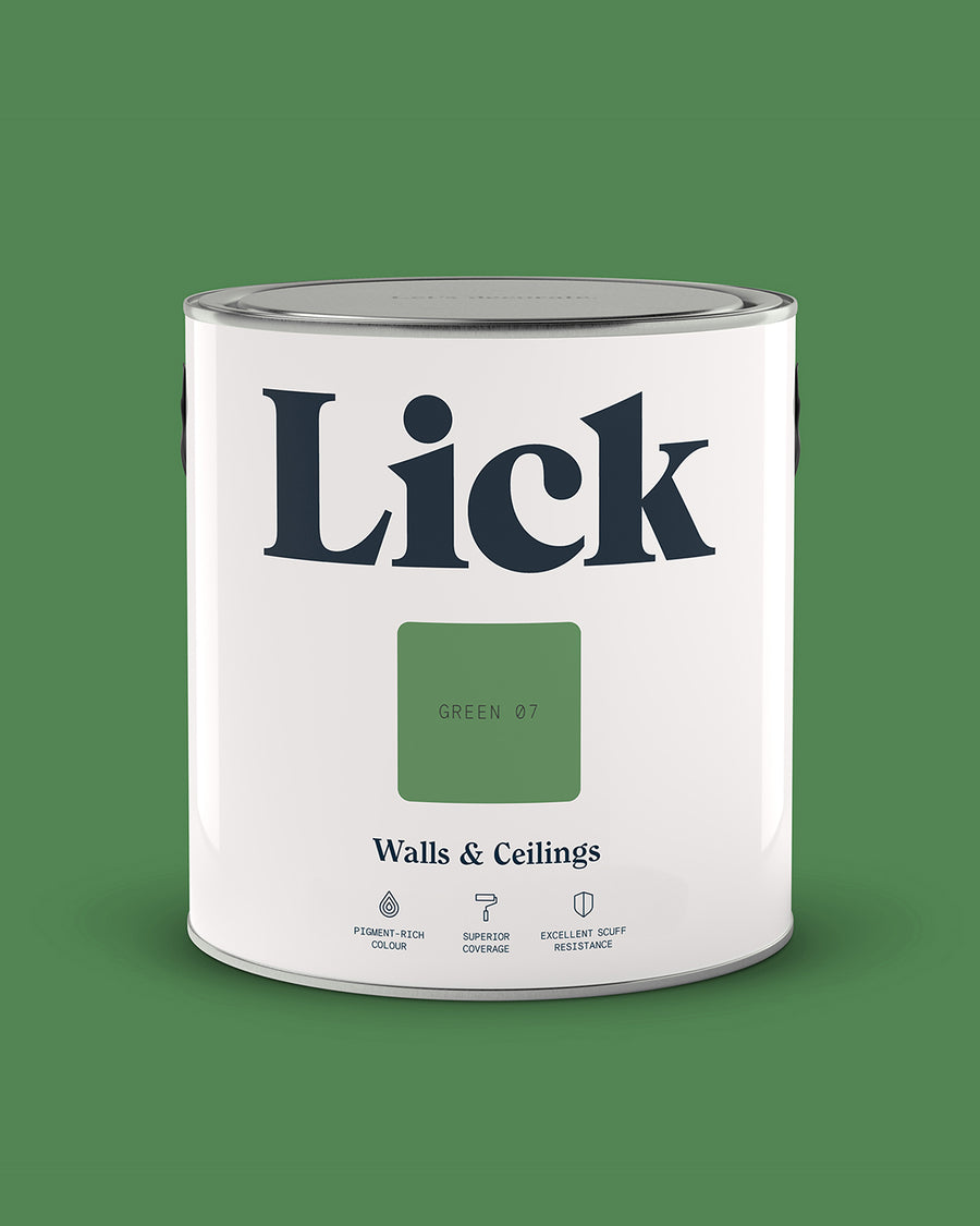 Close up of Lick tin in Green 07 paint shade