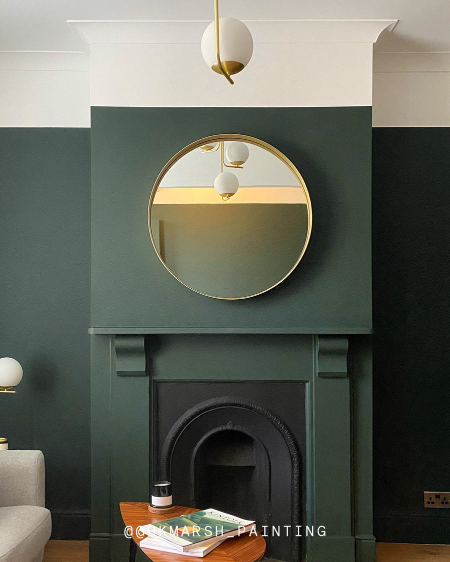 A bedroom painted in Green 06
