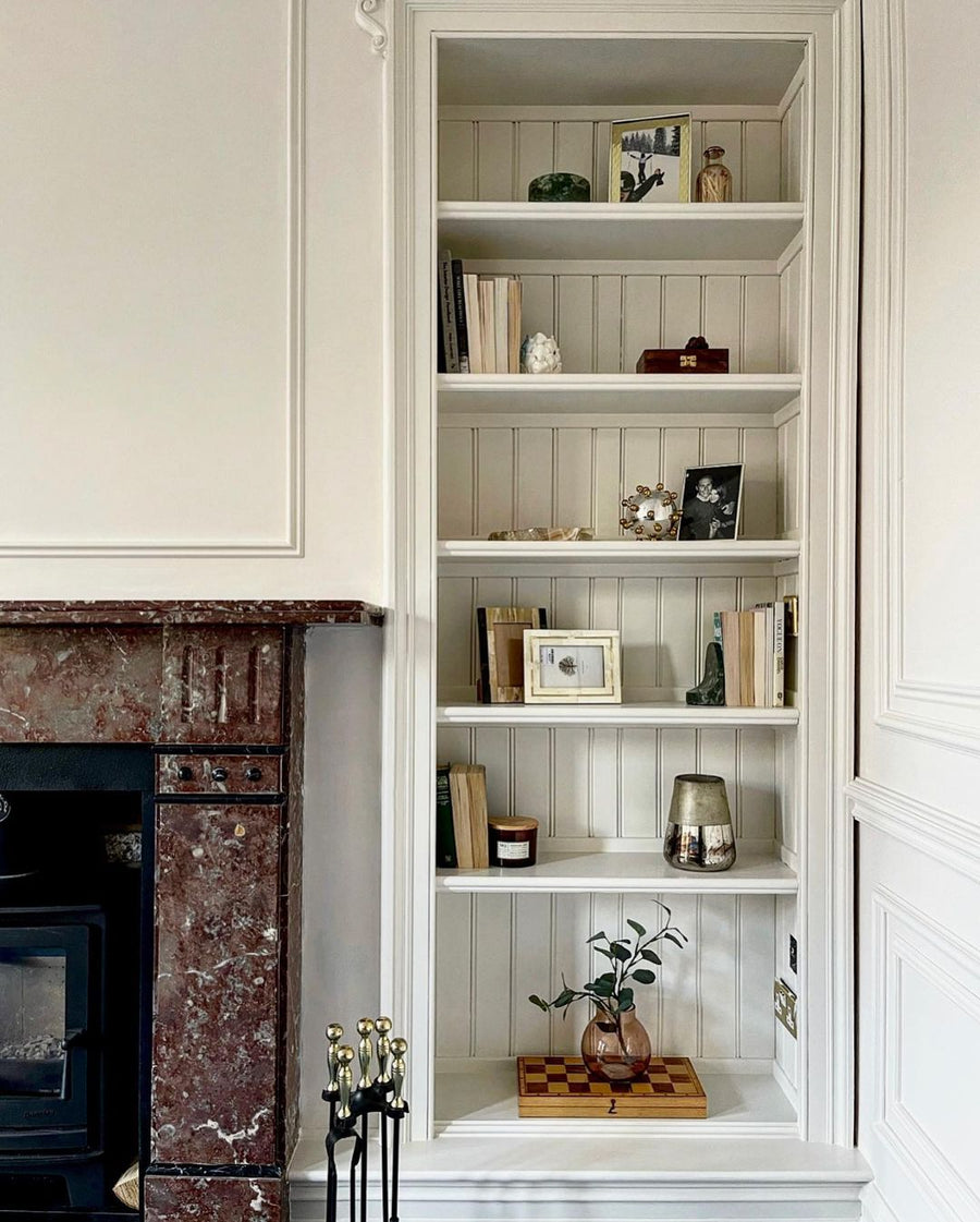 Living room decorated in Lick White 06 paint shade by lifeateightysix